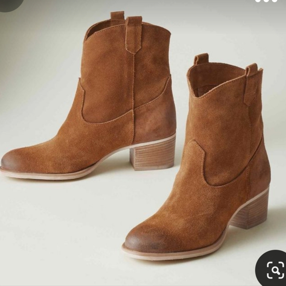 Sundance Leann suede boot size 39